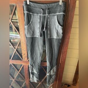 FREE PEOPLE Kyoto leggings